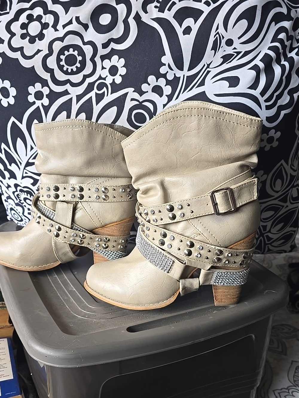Dolce Studded & Rhinestone Beige Slouch Bootie - Women's Fashion Boots 7.5W